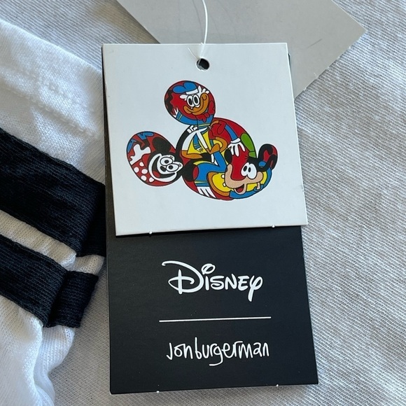 Disney Jon Bugerman design tee shirt in a extra large NWT - Picture 4 of 14